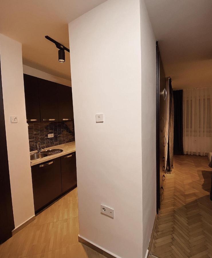 Diamond Apartment Prishtina 2 بريشتاين المظهر الخارجي الصورة